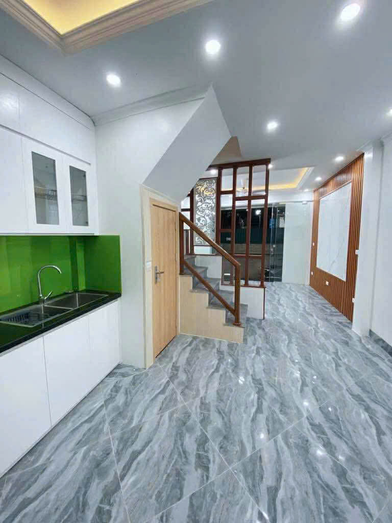 ĐÔNG THIÊN - HOÀNG MAI 30m2 x 5 tầng - nhỉnh 6 tỷ
