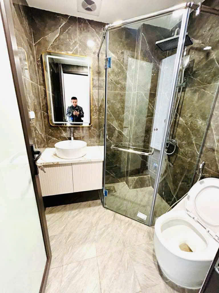 Thang máy, Ô tô vào nhà, Tam Trinh - Hoàng Mai 57m2 x 5 tầng, 14.5 tỷ có giảm sâu