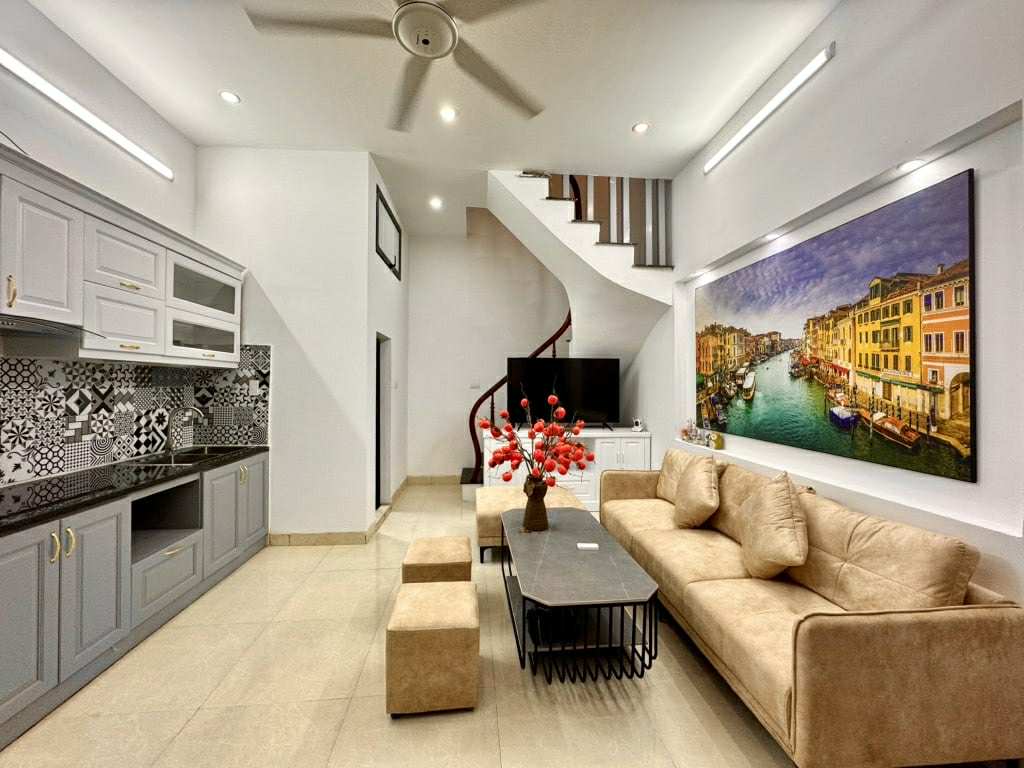 NHÀ ĐẸP ĐỐNG ĐA - FULL NỘI THẤT CAO CẤP - VÀO Ở NGAY - chỉ 7 tỷ