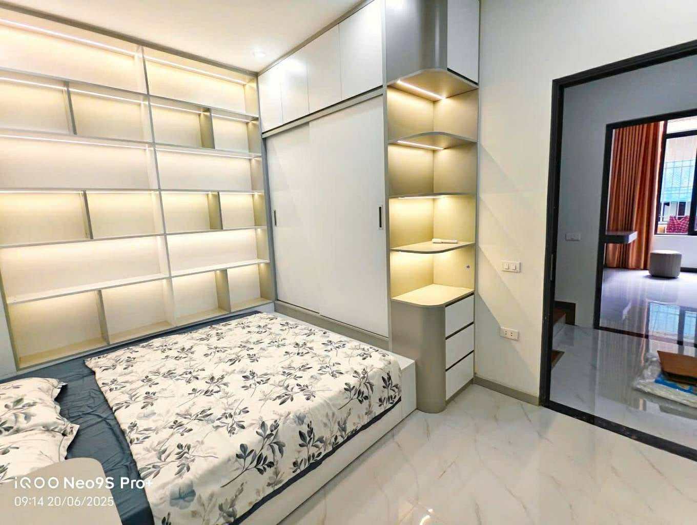 NHÀ ĐẸP ĐỐNG ĐA - FULL NỘI THẤT CAO CẤP - VÀO Ở NGAY - chỉ 9 tỷ
