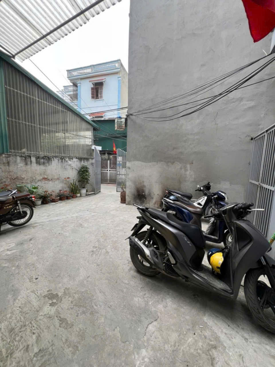 Bán nhà Hà Cầu, vị trí đẹp, mặt tiền mênh mông, 30m2 nhỉnh 6 tỷ