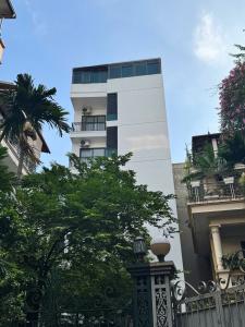 Tòa căn hộ dòng tiền cao, view Hồ Tây