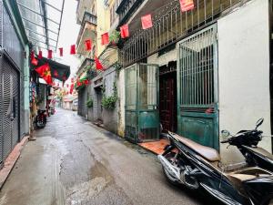Bán nhà khu tây hồ, 50m2 12 tỷ