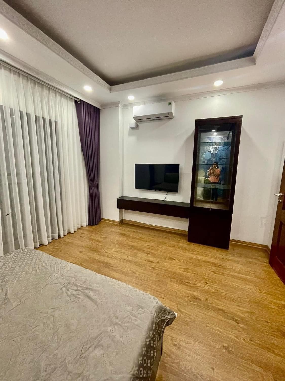 Bán nhà Hoàng Mai siêu đẹp, vượng lộc, 46m2, 7.9 tỷ