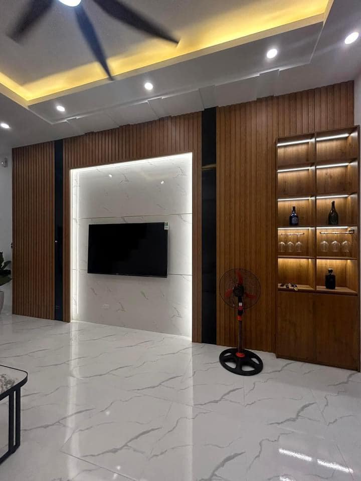 Bán nhà Hoàng Mai siêu đẹp, vượng lộc, 46m2, 7.9 tỷ