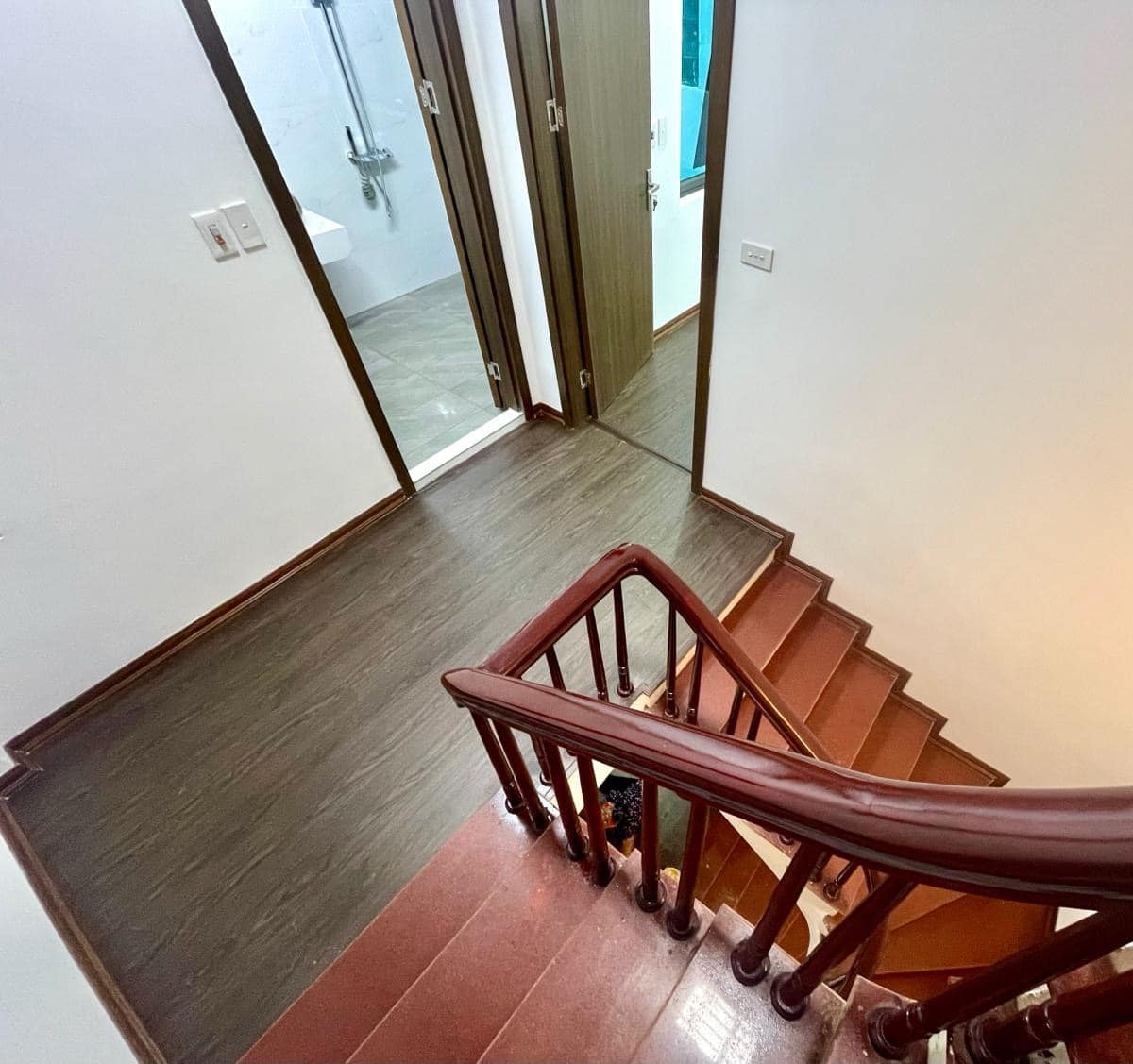 Bán nhà Đại Từ, lô góc, thoáng mát, 39m2, 7.6 tỷ