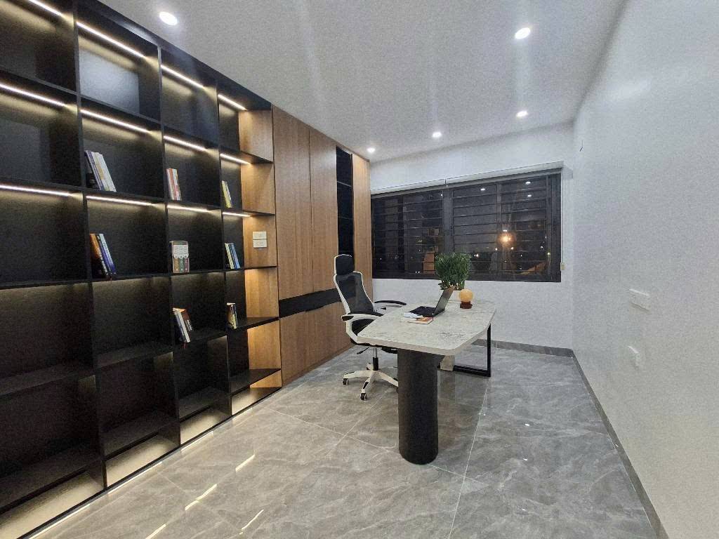 Giải Phóng chỉ 12,9 T.ỷ có Siêu phẩm phân lô Nhà đẹp 51m2 x 7 tầng thang máy dân xây