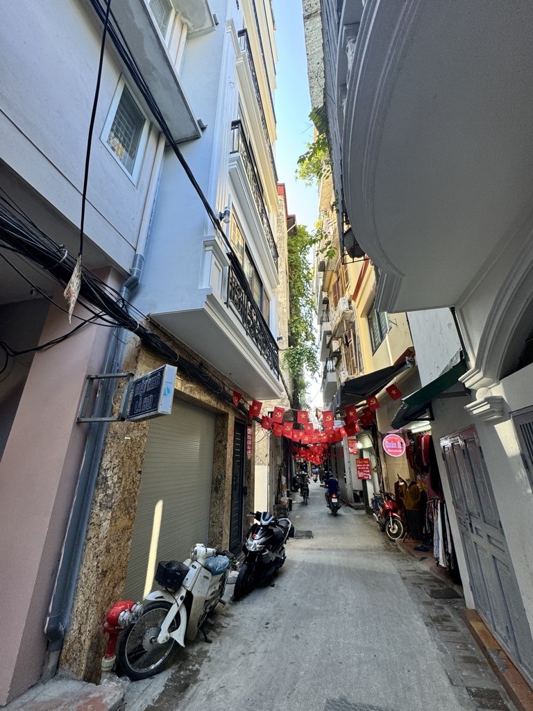 13,8 T.ỷ sở hữu ngay căn hộ dòng tiền 1,2 T.ỷ/Năm phố Nguyễn An Ninh- 55m2 x 7 tầng thang máy