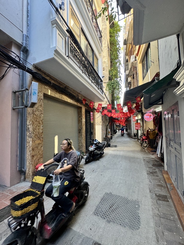 13,8 T.ỷ sở hữu ngay căn hộ dòng tiền 1,2 T.ỷ/Năm phố Nguyễn An Ninh- 55m2 x 7 tầng thang máy