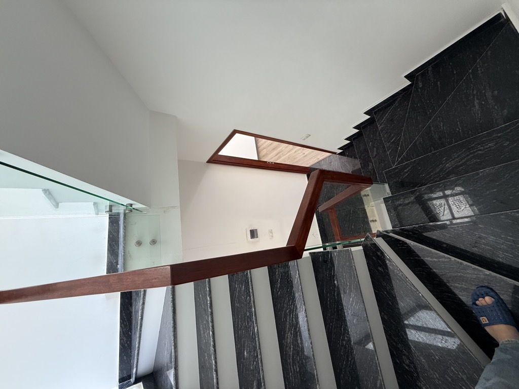 Chỉ 5,8 T.ỷ có Nhà đẹp đón Tết phố Trần Khát Chân- Hai Bà Trưng 35m2 x 5 tầng mới xịn