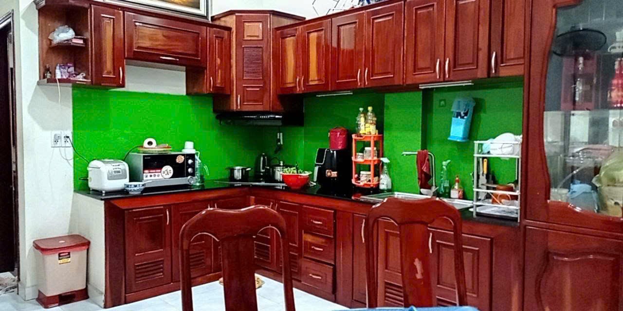 BÁN GẤP NHÀ QUẬN 7
