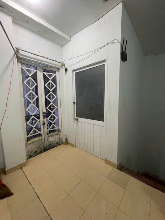 NHÀ ĐƯỜNG PHẠM THẾ HIỂN Q8 DT 35.2M2 1TRỆT 1LẦU 3PN 2WC.GIÁP QUẬN 5-1 15P ĐI XE