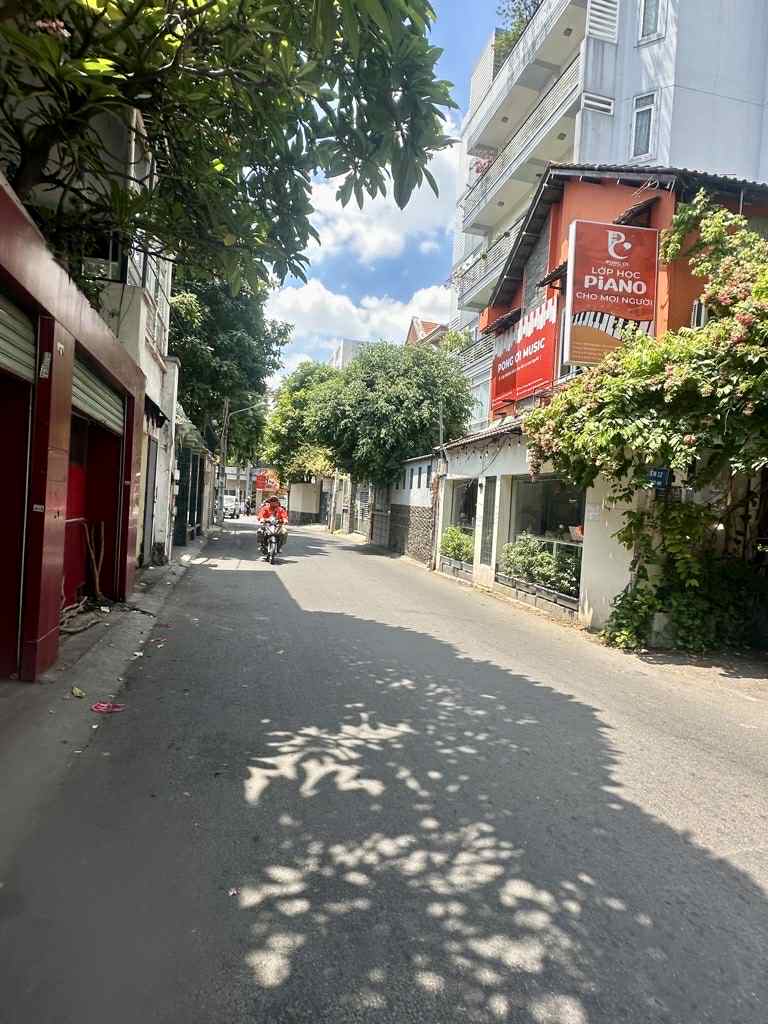 bán dãy nhà trọ doanh thu hằng tháng