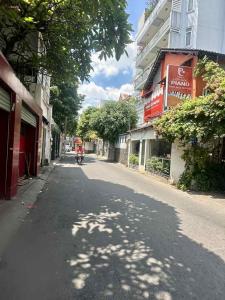 bán dãy nhà trọ doanh thu hằng tháng