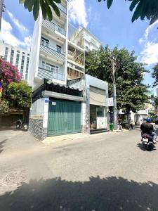 Gồm 8 phòng trọ thu nhập 24tr/tháng, hẻm trước nhà 3m