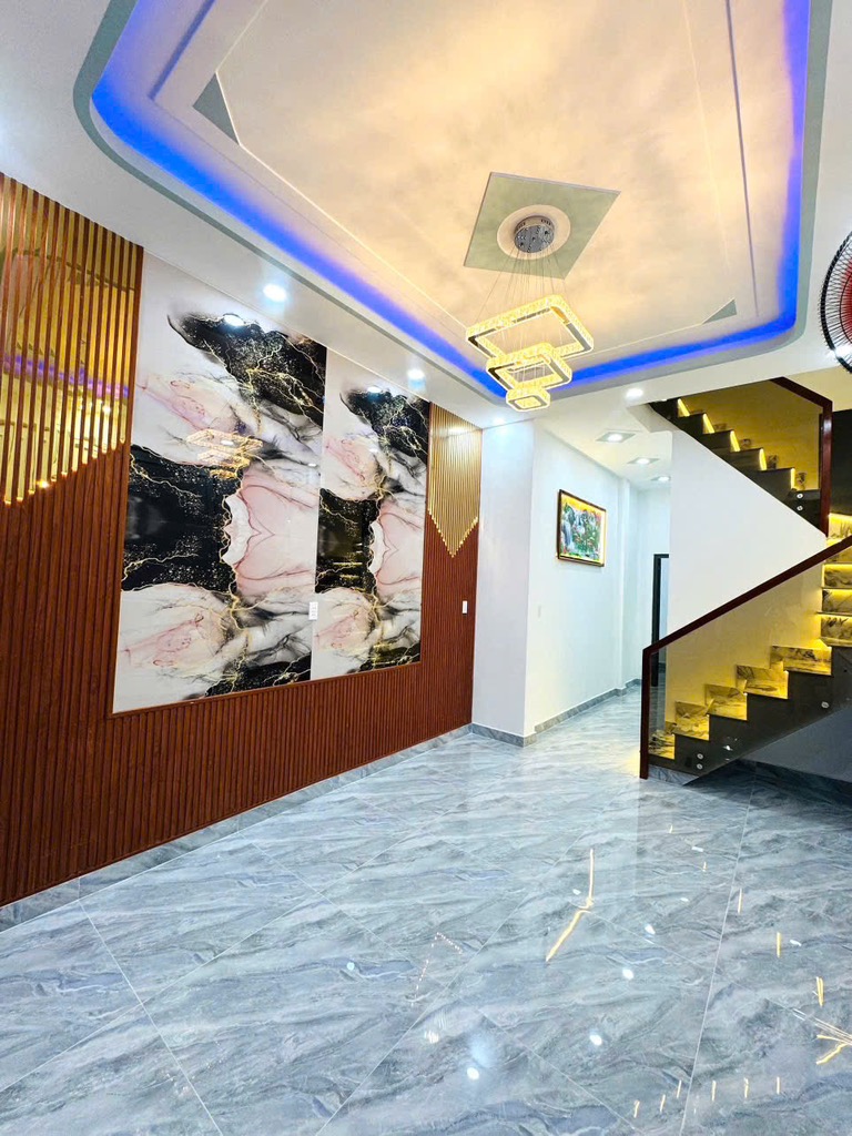 NHÀ MỚI ĐẸP CÒN XÓT LẠI NGAY TRUNG TÂM QUẬN 4 - ĐOÀN VĂN BƠ - 46,7M2- CHỈ 4 TỶ 850