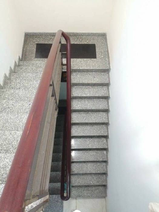 1, BÁN NhÀ NGUYỄN TRỌNG dân cư đông đúc 50m2 giá 7,5tỷTUYỂN.khu