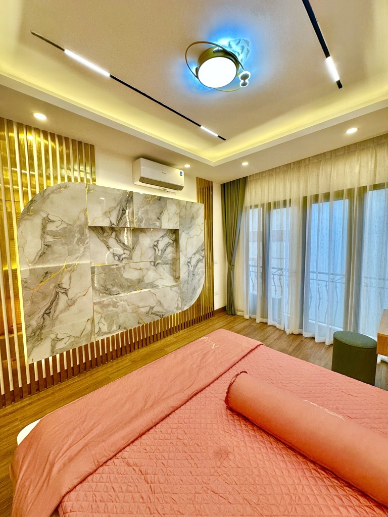 Bán nhà lô góc đẹp, Tả Thanh Oai