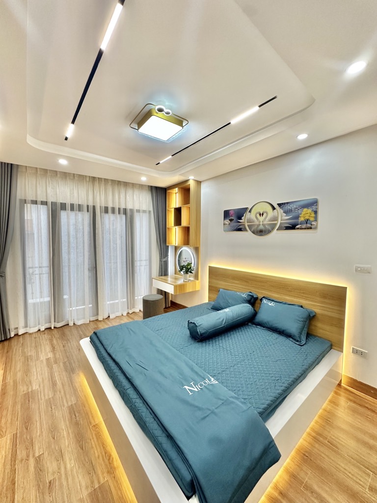 Bán nhà lô góc đẹp, Tả Thanh Oai
