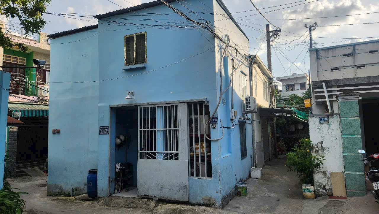 nhà 1 tr 1 lầu ngay trung tâm linh đông,tp.thủ đức