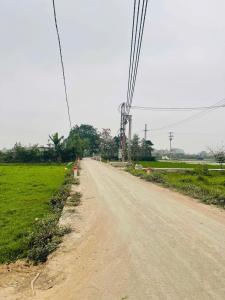Bán đất Thường Tín, đường ô tô, DT nhỉnh 690m2, 8 triệu/m2. Lh 0983065223