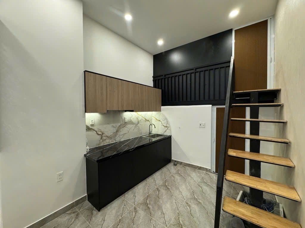 BÁN NHÀ HUỲNH TẤN PHÁT, DT : 4x14, ĐƯỜNG XE HƠI BON BON, GIÁ RẺ QUẬN 7