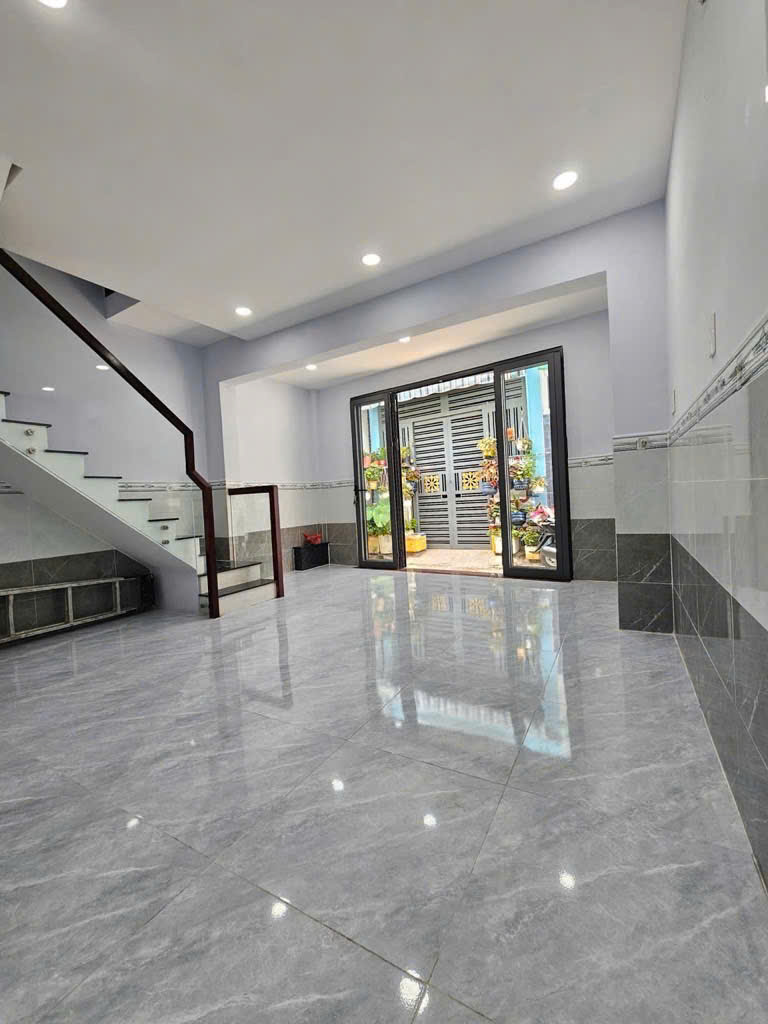 SIÊU PHẨM HUỲNH TẤN PHÁT - 40m² - 1T1L - Giá chỉ nhỉnh 3 tỷ