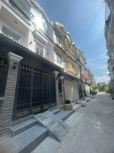 CHỈNH CHỦ BÁN NHÀ ĐÀO TÔNG NGUYÊN - THỊ TRẤN NHÀ BÈ - 2 TẦNG - SHR