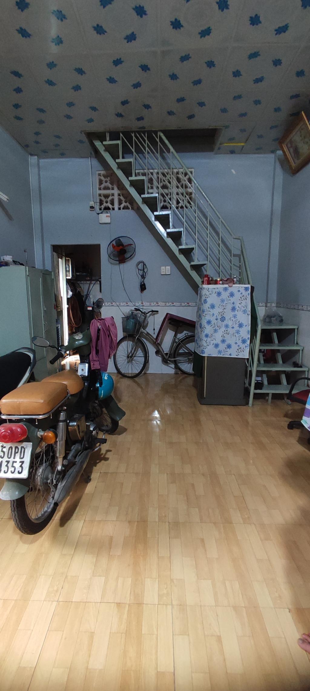 GẦN BỆNH VIỆN QUẬN 12 – DT 96M2 - ĐƯỜNG OTO THÔNG BỰ - CHỈ 3 TỶ 8 - NHÀ ĐẸP NHƯ VIỆT TRINH