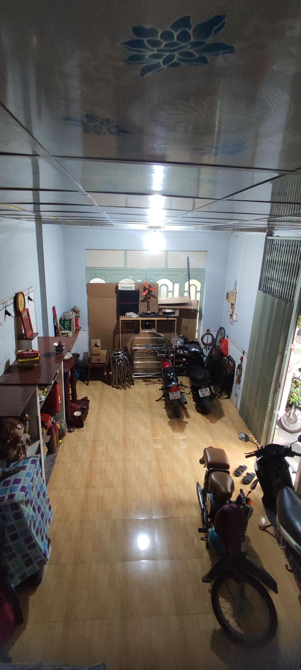 GẦN BỆNH VIỆN QUẬN 12 – DT 96M2 - ĐƯỜNG OTO THÔNG BỰ - CHỈ 3 TỶ 8 - NHÀ ĐẸP NHƯ VIỆT TRINH