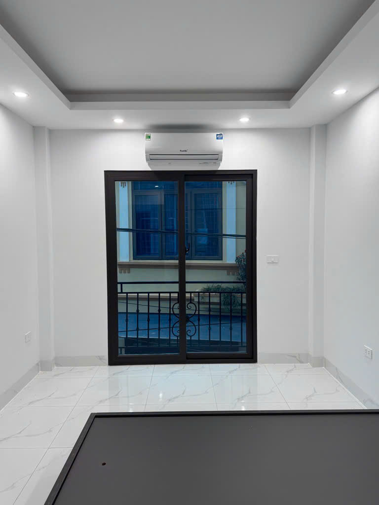 BÁN NHÀ TỨ HIỆP