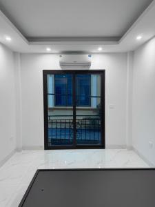 Bán Nhà Di Trạch - Nhà mới, 5 tầng , nở hậu , full nội thất , ba gác đua trước nhà