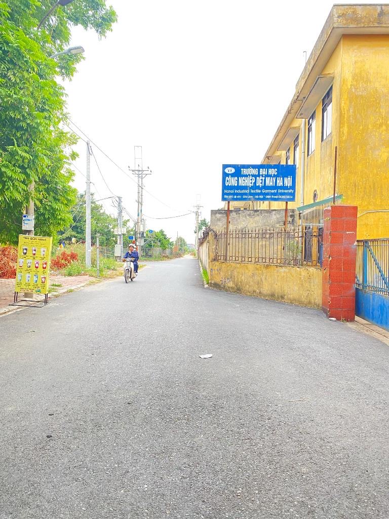 Lô đất đẹp, ngõ siêu nông + đầu tư sáng ở lệ chi gia lâm, giá chưa đến 5 tỷ