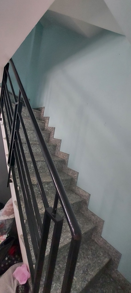 BÁN GẤP NHÀ HẺM NGUYỄN VĂN QUỲ XÂY DỰNG 3 LẦU ĐANG CÓ 4 PHÒNG CHO THUÊ VỚI 99M2 CHƯA TỚI 9 TỶ