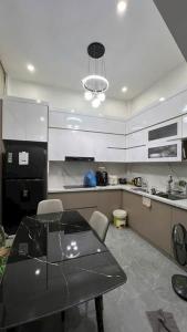 SIÊU PHẨM LONG BIÊN CỰC HOT - FULL NỘI THẤT - MỚI TINH - XÁCH VALI VỀ LÀ Ở NGAY - CÓ SỔ