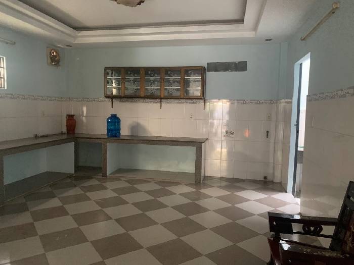 NHÀ HẺM XE HƠI ĐÔNG HƯNG THUẬN SIÊU NGON