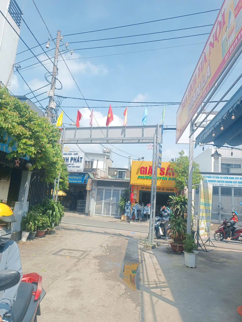 ĐƯỜNG LÊ VĂN KHƯƠNG DT NGANG 6M GIÁ 4.5 TỶ