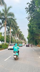 Nhà Cự Khối - Long -Biên, chân Cầu Thanh Trì xây mới Koong