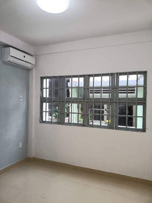 Bán nhà trung tâm quận 1 hẻm xe tránh nhau