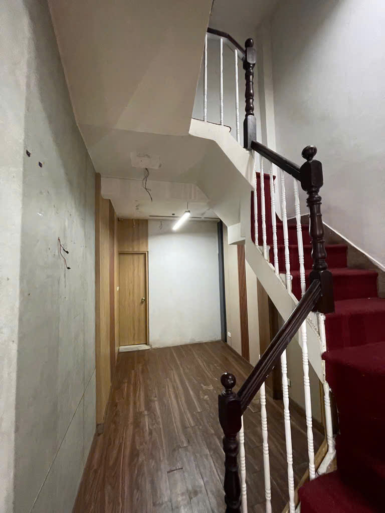 MẶT PHỐ KINH DOANH        TRUNG TÂM ĐỐNG ĐA       DEAL SIÊU HỜI CHỈ VỚI 10 TỶ