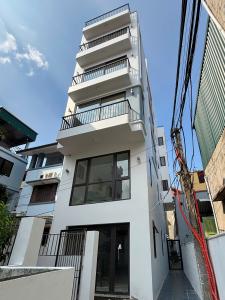 NHÀ ĐẸP NHƯ MƠ, 6 TẦNG THANG MÁY, GIÁ CHỈ 8 TỶ