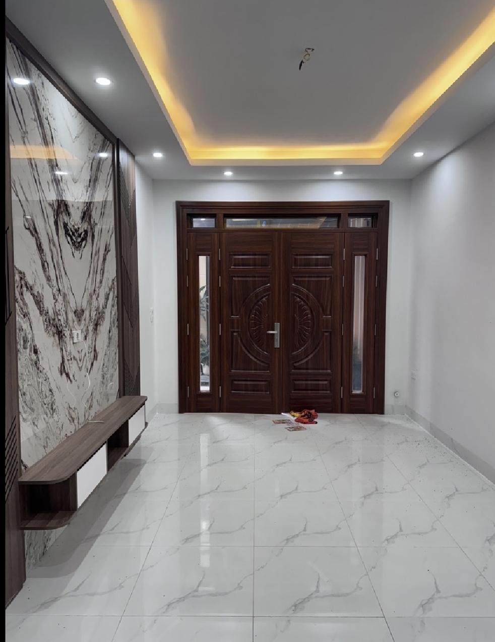 BÁN NHÀ DI TRẠCH - HOÀI ĐỨC 33M2x5T -VUÔNG ĐẸP NỞ HẬU - DƯỚI 5 TỶ