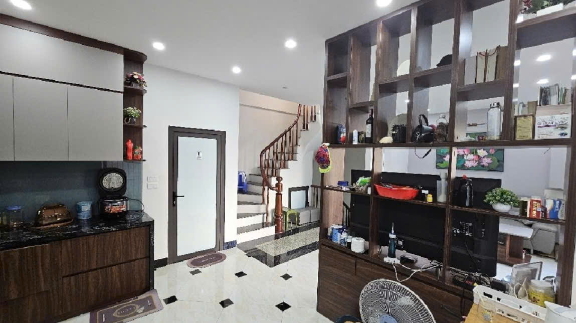 Nhà Kiến Hưng Hà Đông, Diện tích 48m2 x 5 tầng tài chính 6x tỷ. Liên Hệ: Mr Tuấn 0986077636