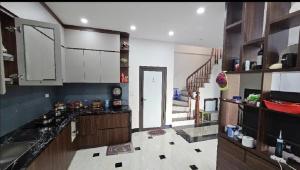 Nhà Kiến Hưng Hà Đông, Diện tích 48m2 x 5 tầng tài chính 6x tỷ. Liên Hệ: Mr Tuấn 0986077636
