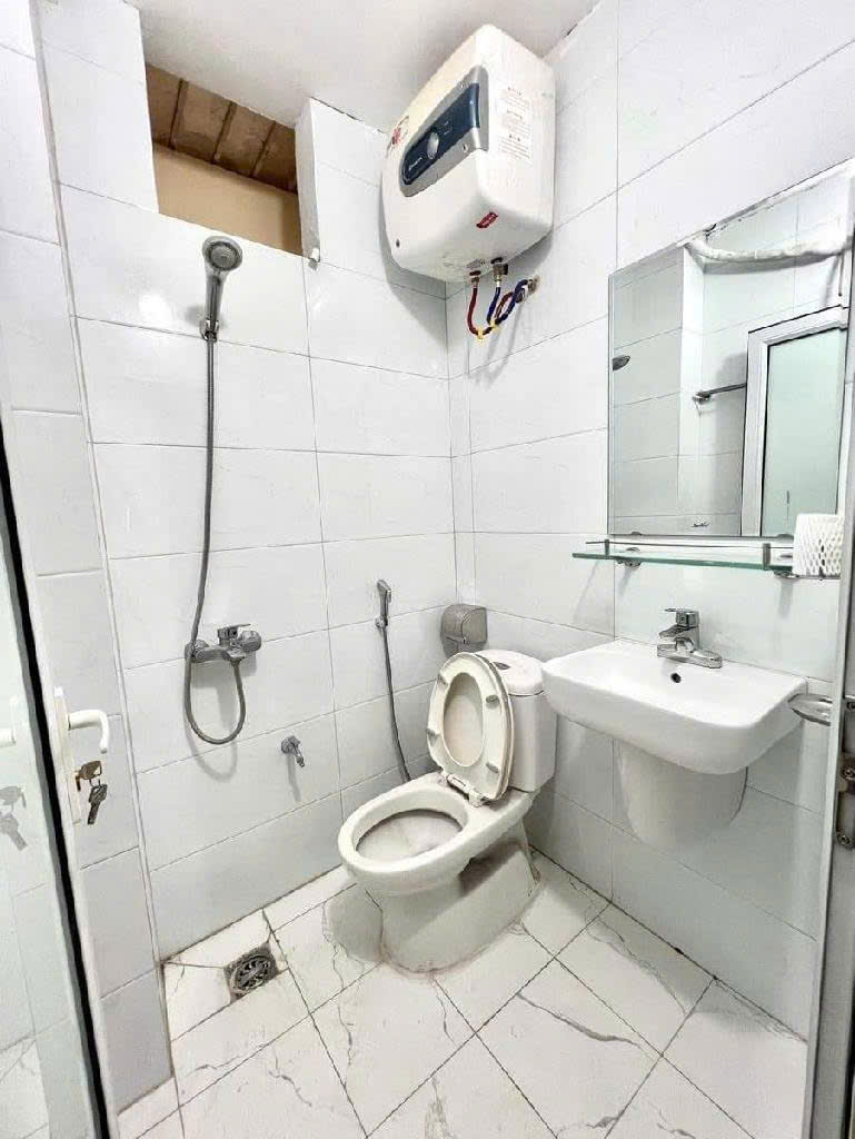 BÁN NHÀ CHO THUÊ DÒNG TIỀN, PHỐ YÊN HÒA, NGÕ THOÁNG, 8PN, GIÁ RẺ 9,2 TỶ