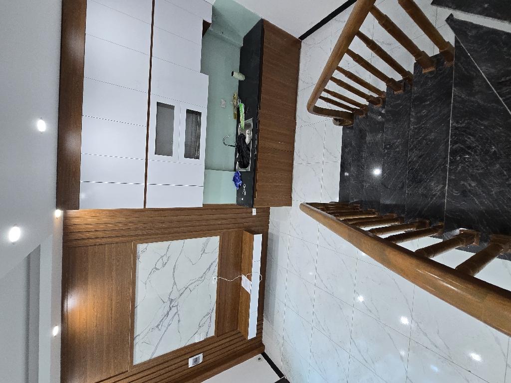 Bán nhà phan trọng tuệ thanh trì 5 tầng rộng dãi 40m2
