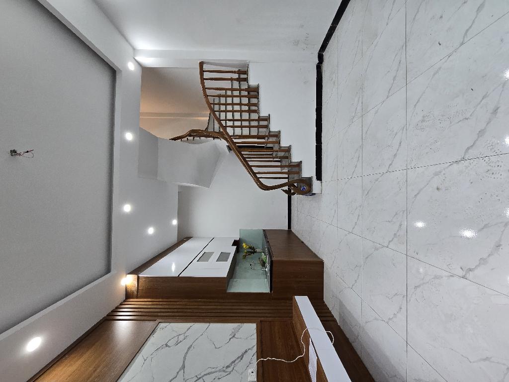 Bán nhà phan trọng tuệ thanh trì 5 tầng rộng dãi 40m2