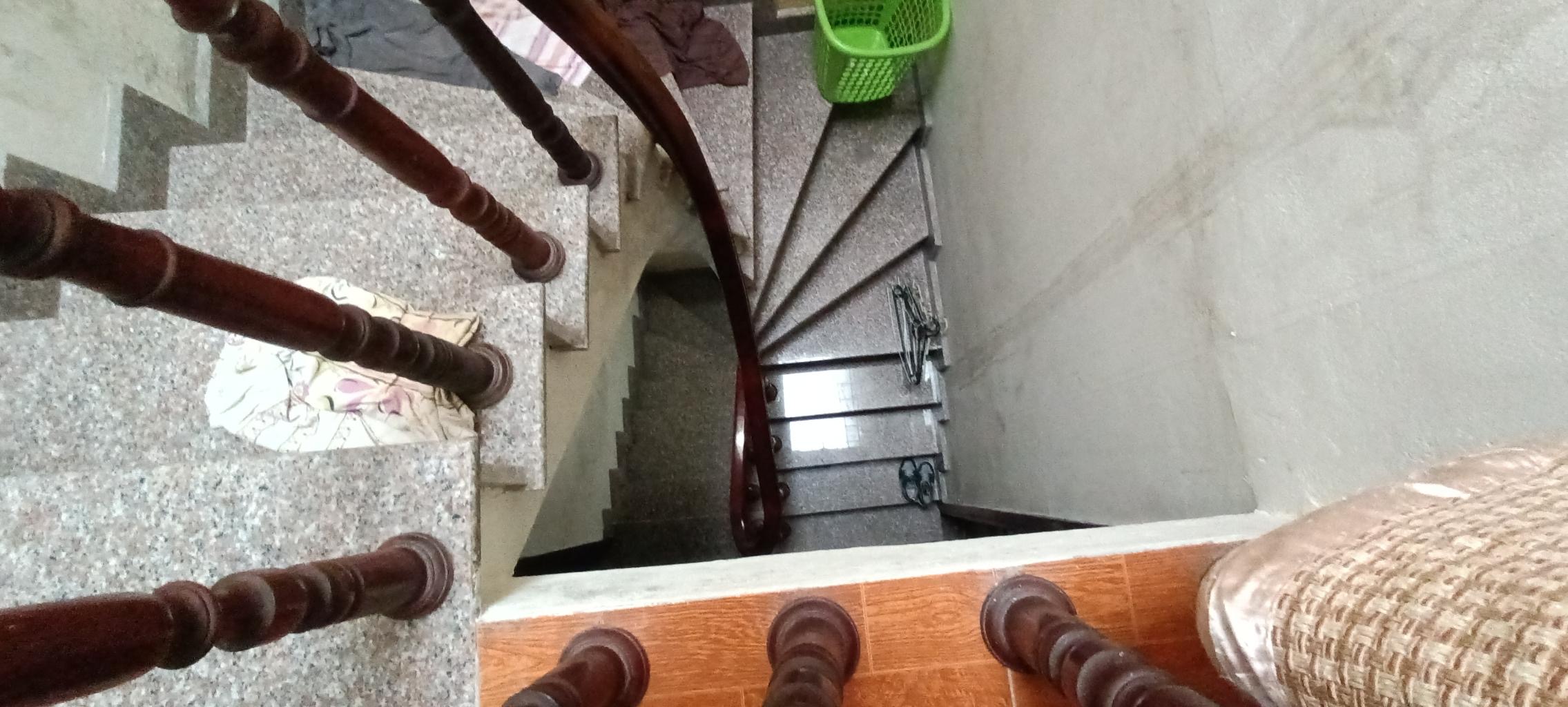 NHÀ ĐẸP TẢ THANH OAI CÁCH OTO TRÁNH VÀI BƯỚC  GIÁ 3,7 tỷ