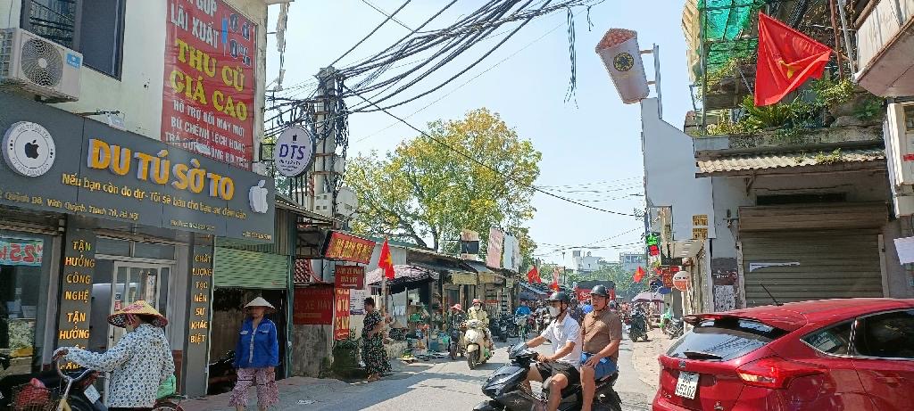 NHÀ LÔ GÓC MẶT NGÕ Ô TÔ-KD ĐỈNH-VĨNH QUỲNH