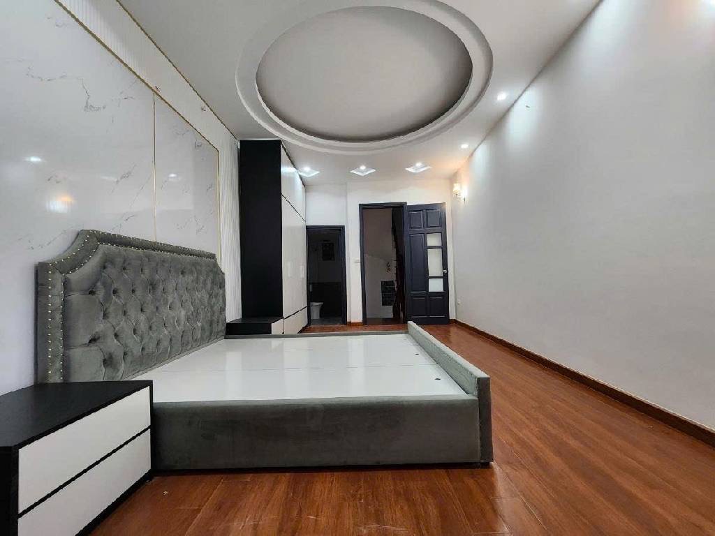 B.Á.N NHÀ NGUYỄN TRÃI_NGÕ NÔNG_NHÀ ĐẸP Ở NGAY_40M2_6 TẦNG_7.8 TỶ